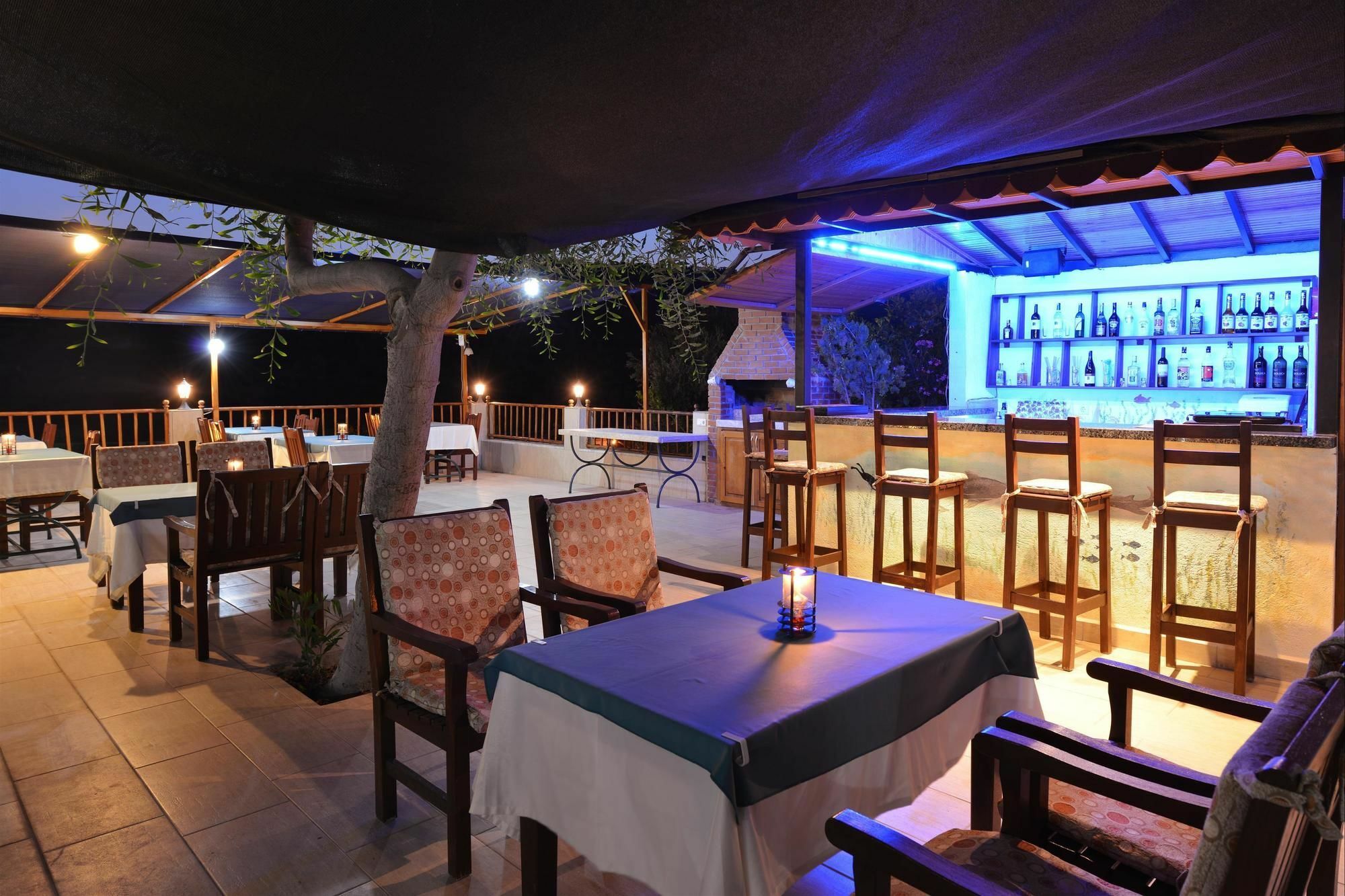 Patara Delfin Hotel Exterior foto